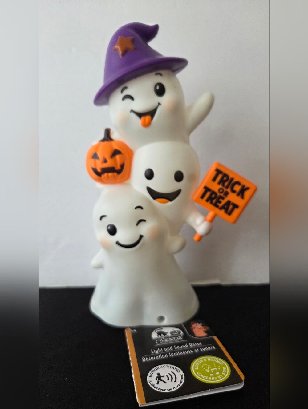 NWT Halloween Stacked Ghosts Light & Sound Figurine 7"